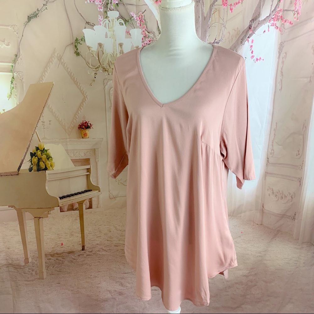 NEW TORRID DUSTY PINK STRETCH CHALLIS FAVORITE TUNIC TEE - Picture 3 of 13